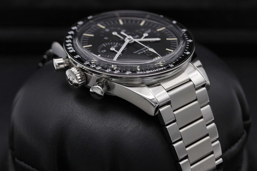 Omega Speedmaster Calibre 321 311.30.40.30.01.001
